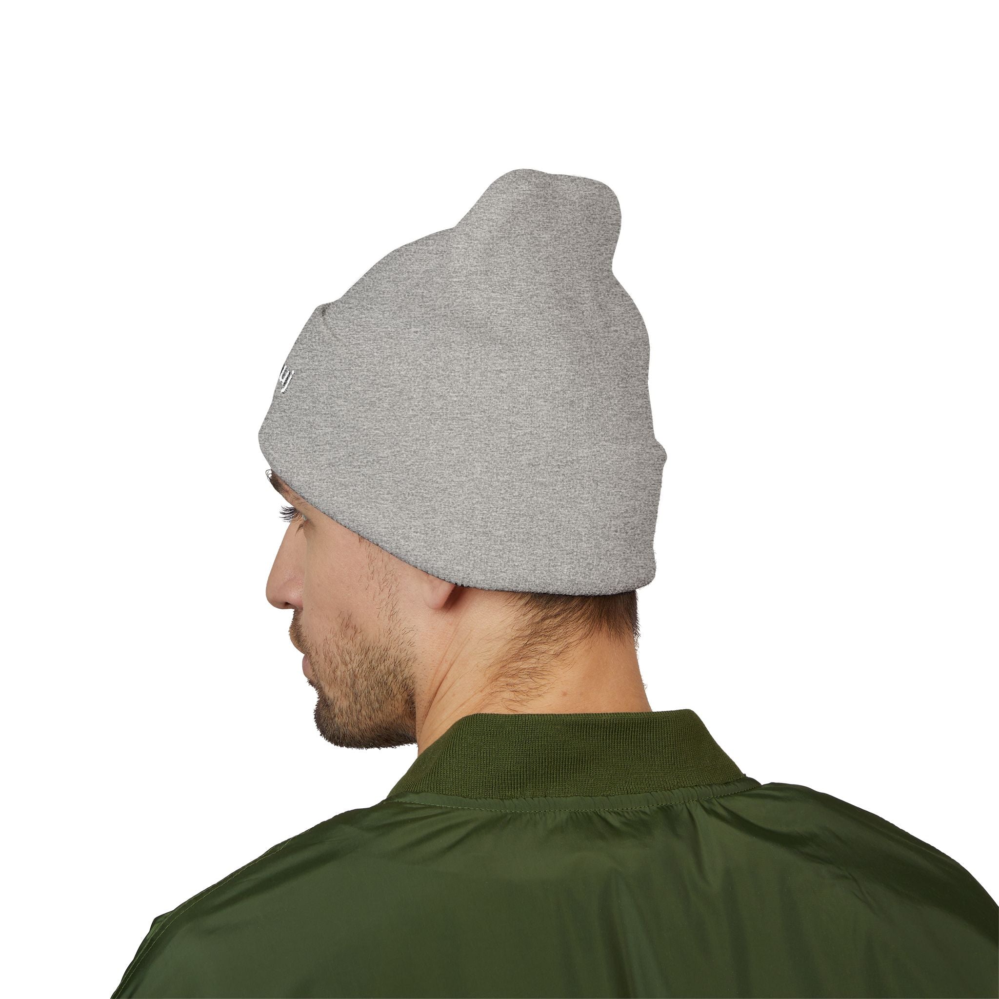 Kombinuj - Embroidered Beanie | Obco